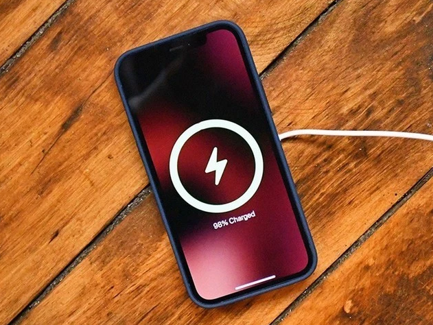 多伦苹果手机维修分享iPhone 12可以随便充电吗 